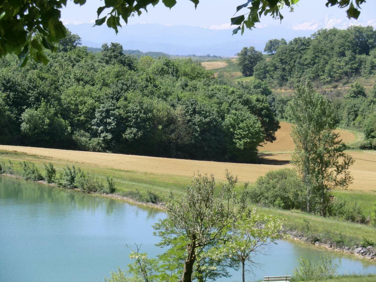 Roulotte La Souleillade Bed & Breakfast Saint-Sernin  Exterior photo